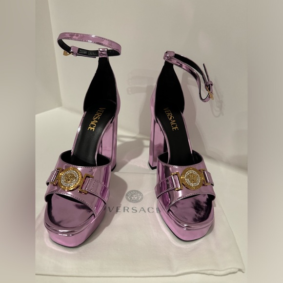 Versace  sandal h.120 ecolaminato lilac metallic - Picture 7 of 10